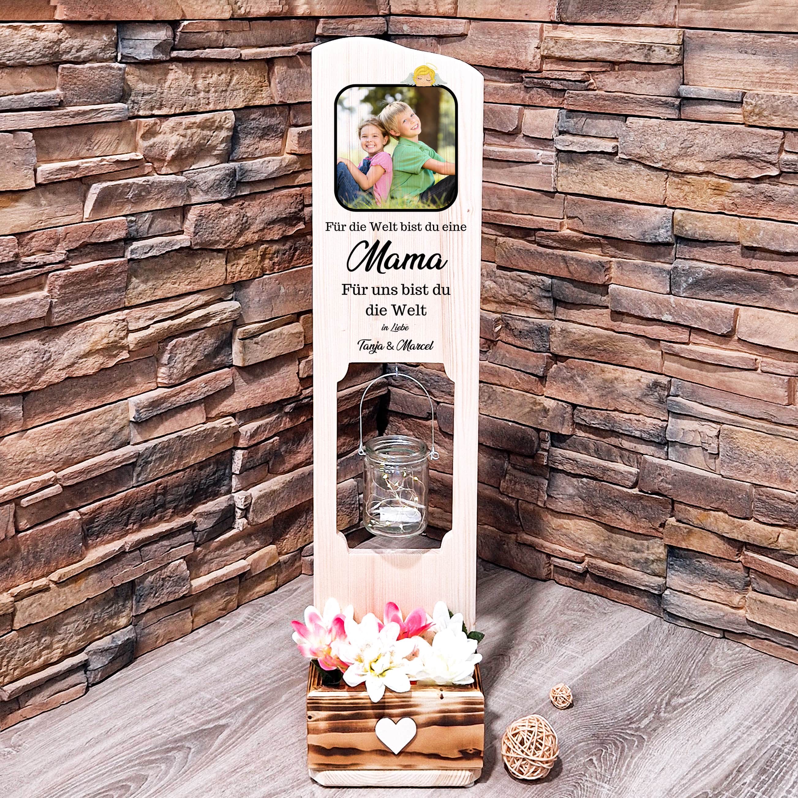 Holz Deko Schild - Holzaufsteller Geschenk für die Mama,mit einem Bild von den Kindern,und personalisiert mit ihren Namen