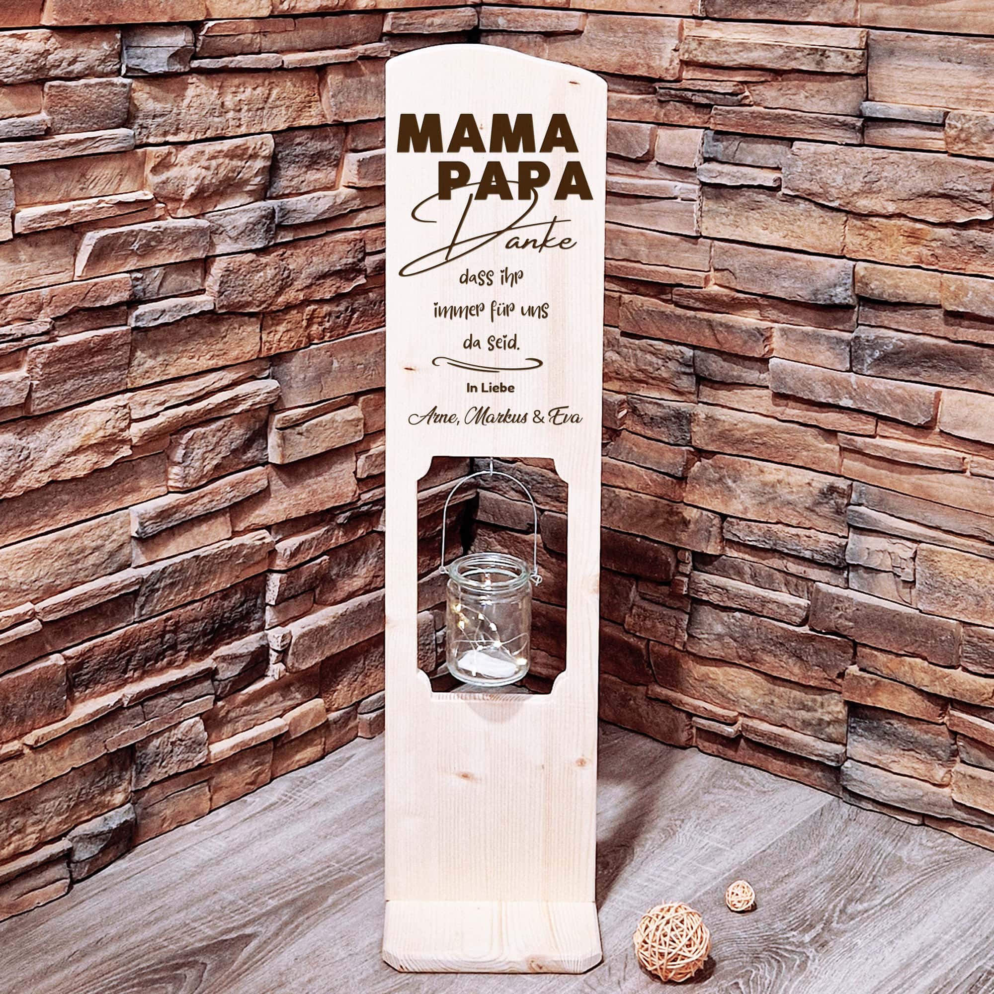 Holz Deko Schild - Mama und Papa Geschenk mit personalisierung