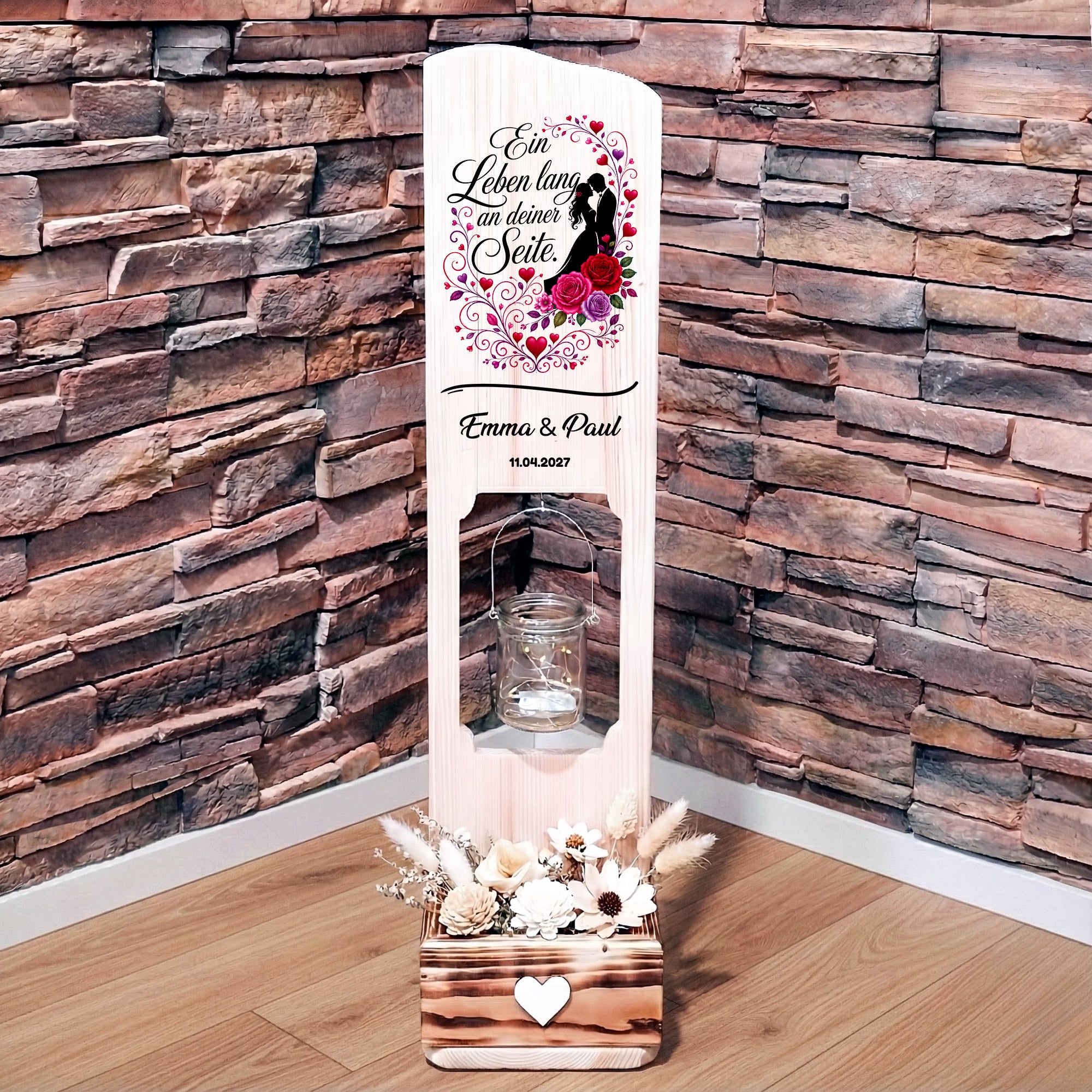 Holz Deko Schild – Ein Leben lang an deiner Seite – Farbiges Hochzeitsgeschenk mit Namen & Datum