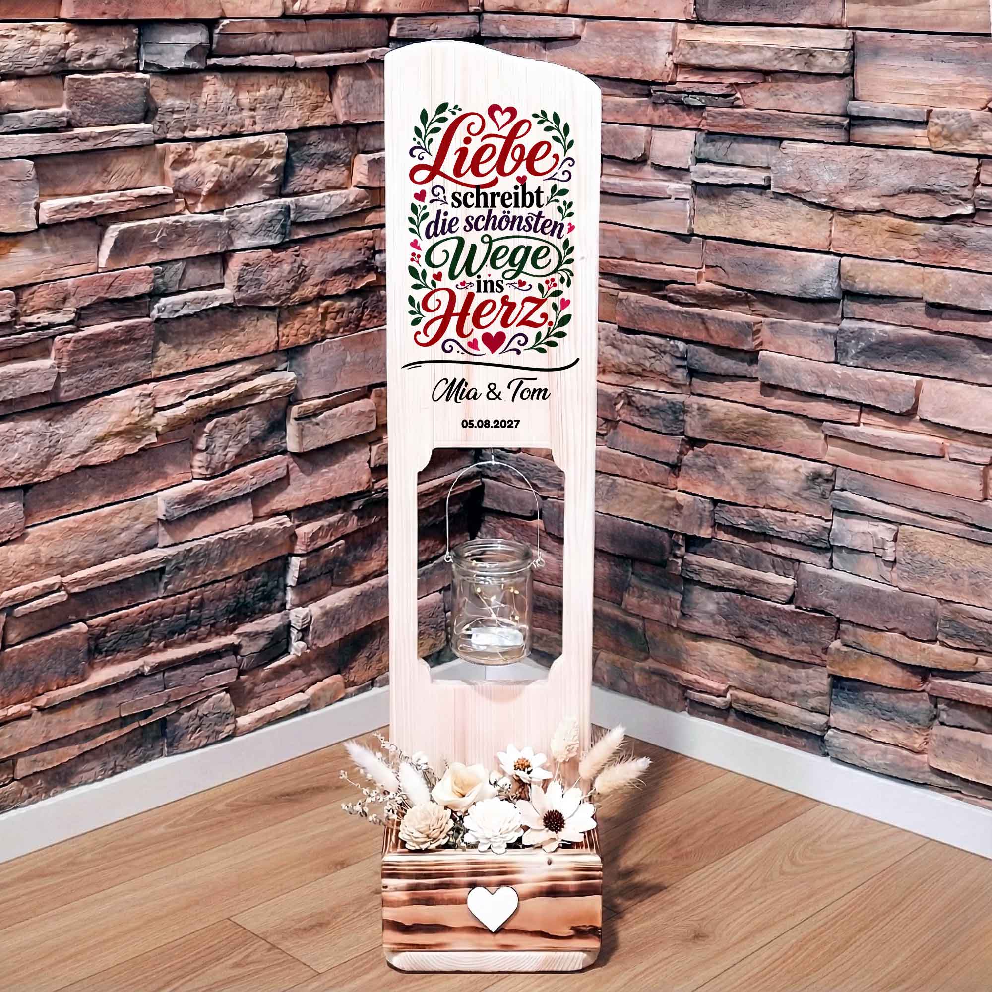 Holz Deko Schild Hochzeit farbig personalisiert – Liebe schreibt die schönsten Wege